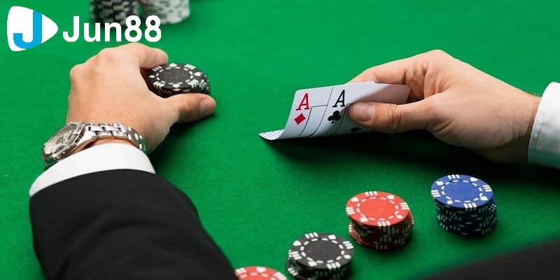 Kinh nghiệm chơi xì dách - Áp dụng tăng cơ hội chiến thắng 4 Vì sao nên áp dụng kinh nghiệm chơi xì dách