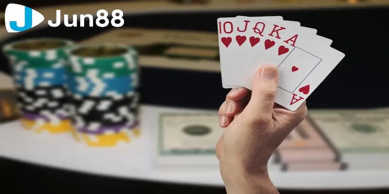 Xì dách online - Chiến thuật chơi chuẩn xác cho người mới 3 Chiến thuật chơi xì dách cho người mới bắt đầu